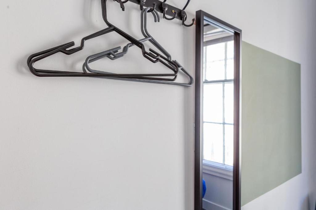 Newcastle'S Most Central Apartment - Sleeps 10 Eksteriør billede